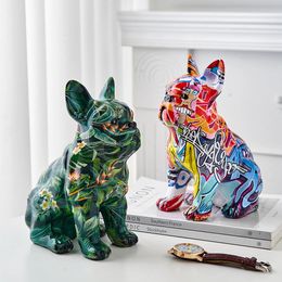 Objets décoratifs Figurines Moderne Coloré Peint Animal Sculpture Chambre Décor Résine Maison Graffiti Bulldog Statue Bureau Accessoires de Bureau Figurine 231130