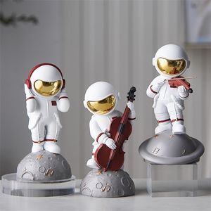 Objets décoratifs Figurines Accessoires de décoration de la maison moderne Astronaute Musicien Figurine Personnage Statues Chambre Décor Bureau Bureau résine 230721