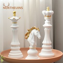 Decoratieve objecten Figurines NorthEUins 3 PCSSet Resin International Schaken Figurine Modern interieur Decor Kantoor Woonkamer Decoratie Accessoires 230311