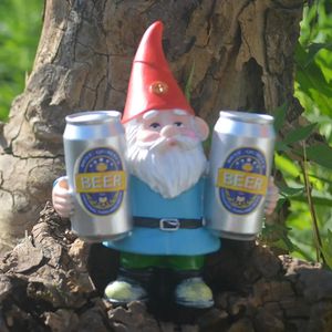 Objets décoratifs Figurines vieil homme buvant de la bière elfes de jardin Sculpture résine décoration Gnome Statue ameublement nains ornements 231128