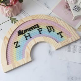 Objetos decorativos Figuritas Tablero de letras de arco iris Marco de madera rústica Tableros de mensajes de fieltro con letras Números 230725