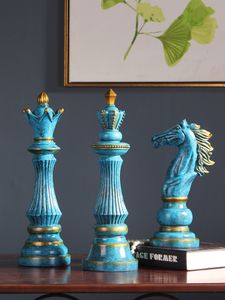 Decoratieve objecten Figurines Resin Crafts ornamenten International Chess King Haarden Hoofd Goud drie-delige pak Art Deco Ornamenten Decoratie Accessoires 230224