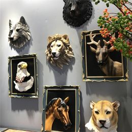 Decoratieve objecten Figurines Hars Simulatie Dierhoofdwand Hangende Wolf Status Lion Figuur Bar Muurschildering Ornamenten Home Decor Accessories 230330