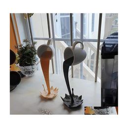 Decoratieve objecten Figurines Hars beelden drijvende koffiebeker kunst Scpture Home Kitchen Decoratie Crafts Mors Magic Gieten L otazt