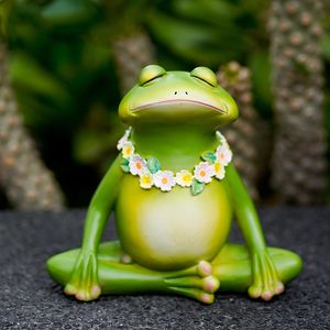 Objetos decorativos Figuras Saakar Resina Pastoral Meditación de yoga Frog Frog Ornamento Home Garden Decor Accesorios novedoso Animales divertidos 230817