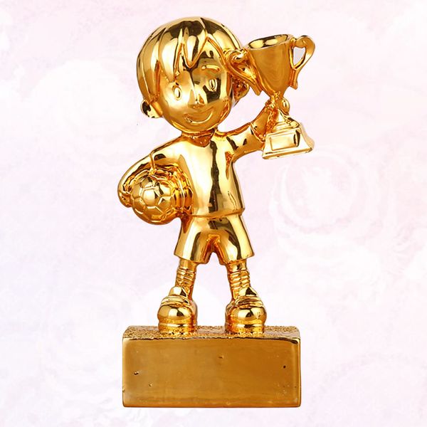 Objets décoratifs Figurines Trophée Récompense Trophées Football Football Or Fête Prix Coupe Récompenses Jeu De Sport Faveurs D'école Gardien D'or Cérémonie Cadeaux 230822