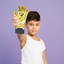 Objets décoratifs Figurines Trophée Récompenses Trophées Lauréat Trophées d'or Jeu Football Gardien de but École Cérémonie des gants pour adultes Récompense de compétition pour enfants 230822