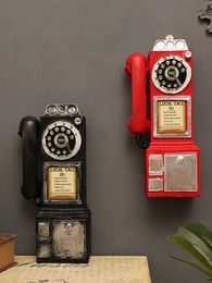 Objets décoratifs Figurines Modèle téléphonique vintage mur de suspension Artisanat Ornements Miniature Phones Retro Meubles pour Créativité Bar Decoration Home Decoration T240