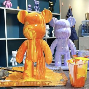 Decoratieve objecten Figurines Vinyl Fluid Bear Sculpture Diy Graffiti Painting Animal Model gewelddadige handgemaakt bakstenen standbeeld Home Decor ornamenten 230107