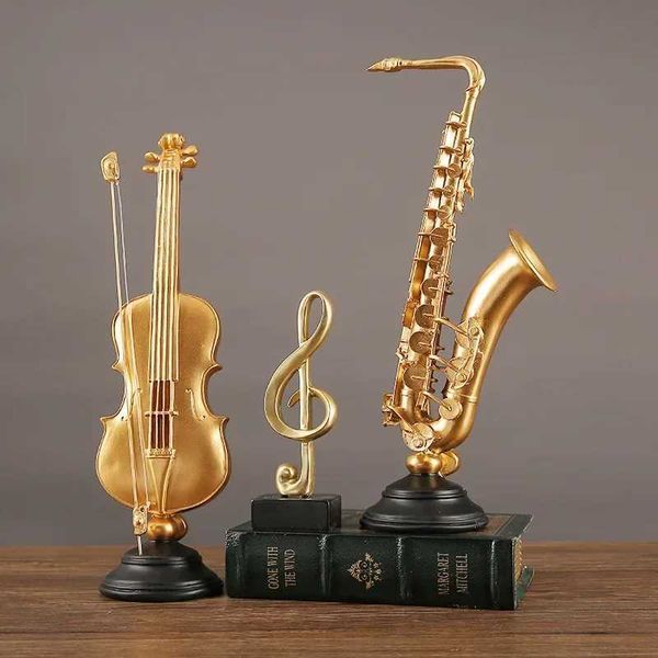 Objets décoratifs Figurines Violon SAXOPHONE Figurines Instruments de musique Ornements Golden Retro Style European Vintage Home Decoration For Cabinet Music Room T2