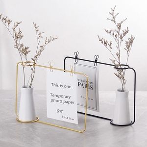 Decoratieve objecten Beeldjes Smeedijzeren vaas P Ansichtkaart Ornamenten Hydrocultuur Plantenhouder Gouden Glas Scandinavische stijl Woondecoratie 231017