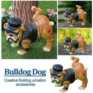 Decoratieve objecten Tough Guy Bulldog Plees Dog -standbeeld met zonnebril Noordse creatieve grappige dieren Knome Garden Decoratie Sculptuur 230815