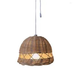 Les assiettes décoratives créent des atmosphères chaudes avec cette lumière de lampe à lampes de rotin artisanat 594c