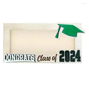 Plaques décoratives Cadre du billet d'un dollar 2024 Protecteur de billets de monnaie 7 x 3,5 pouces Birch Wood Money for College and High School Graduation