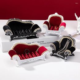 Plaques décoratives Retro Red Velvet Canapa Design Ring Jewelry Boîte de rangement Boîte d'oreille Boucle d'oreille Bénévoi