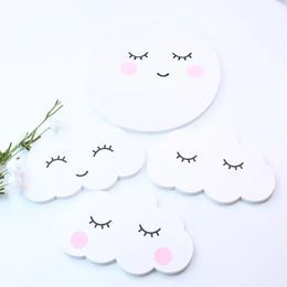 Decoratieve konijnenwolken muurstickers kinderen kinderen baby slaapkamer muur sticker woning decoratie muurstickers houten plastic