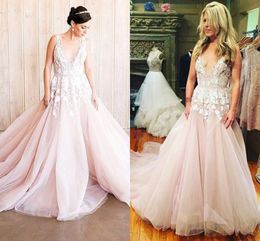 Diepe v-hals kant applique strand trouwjurken bedekt blozen roze tule sweep trein bruidsjurken op maat gemaakte goedkope bruiloft vestidos