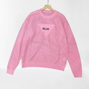 Deisgner tricots pour femmes t-shirts de luxe en dentelle avec broderie de lettres creuses sur le devant ample languissant personnalité confortable à la mode à manches longues t-shirts à la mode rose kint wear