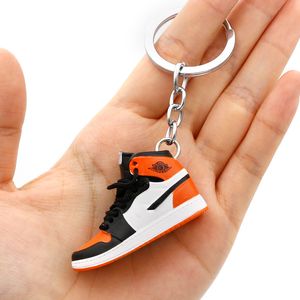 Délicat 3D Mini Sneaker porte-clés drôle chaussures de basket modèle stéréoscopique porte-clés bricolage téléphone portable voiture clé pendentif cadeau