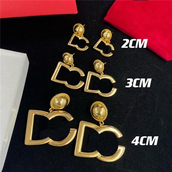 Boucles d'oreilles de créateurs de lettres délicates charme femmes cerceaux d'oreille d'or cercle rond alphabets goujons cadeaux de Noël d'anniversaire avec Box206j