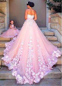 Gevoelige tule strapless a-line trouwjurk met kralen 3d kant applicaties strik roze briudale jurken voor volwassenen