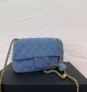 Mini bolso con solapa de lona vaquera, diseñador de marca, cadena dorada, hebilla giratoria clásica