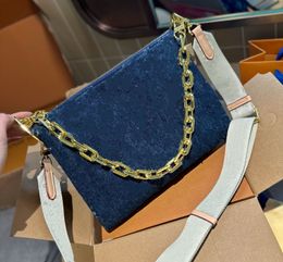 Denim Cross Body COUSSIN PM MM Designer Handtas Portemonnee Hobo Satchel Clutch Avond Baguette Emmer Tote Pouch Crossbody Bag Pochette Accessoires Trunk