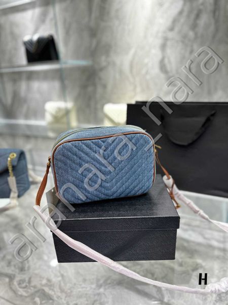 Denim Designer Sacs pour appareil photo Mode populaire Exclusive Collocation décontractée Le sac fourre-tout Sacs à bandoulière Designer Femmes Discount Sacs à main Toile