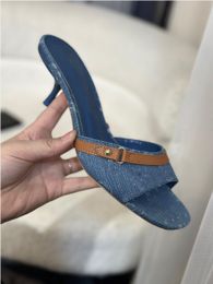 Denim Mules Neo Revival Mule Designer Sandals Beach Luxury Stiletto High Talon Slippers Sandal pour femmes vintage pour femmes