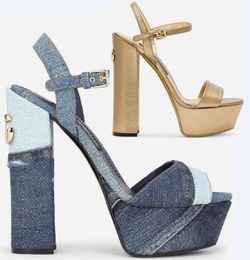 Denim sandalen Designer platform hiel dames kleding schoenen mode strass rhinestone buckle 3D printing decoratie dikke hakken schoen 15 cm hoge hakken sandaal rode bodem 35-43