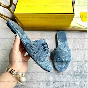 Denim Sandals Fashion Women Plateforme Sandale Real Le cuir boucle T-Strap Womans Sandale Slides Beach Sandles Gold Black Rose