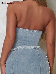 Denim tanktop voor vrouwen zomer 2023 NIEUW VINTAGE BANDGADE TASSEL SLIM CRASD TOP Mode Backless Chic Casual Jeans Tanks