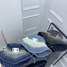 Chapeau en Denim à large bord pour hommes et femmes, chapeau de Cowboy classique décontracté, chapeaux de protection solaire d'extérieur avec quatre saisons avec lettre brodée