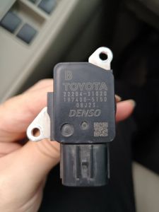 DENSO 22204-31020 Sensor medidor de flujo de aire masivo apto para Toyota Venza Highlander Matrix Avalon RAV4 Camry Corolla Sienna 2008-2014