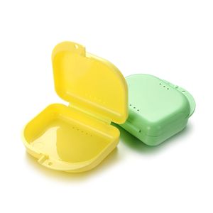 Boîte dentaire Ferula Box Orthodontics Tooth Retainer Case Braces For Detch Store Box Boot Mouth Tray Dentisther Tool Fournit False Dent Box