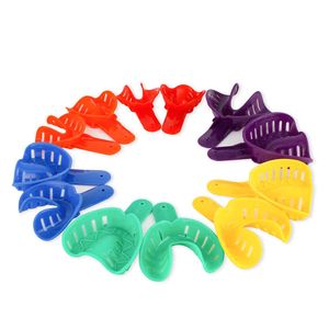 Dents orthodontiques dentaires en plastique instruments dentaires jetables plateaux d'impression 6 tailles différentes 12 pièces dans un ensemble coloré