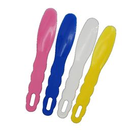 Spátula de plástico dental Spátula Mezcla dental Cemento de cemento Polvo/Material de moho Cuchillo Mezcla Cierro Cuatro colores Disponible Herramienta de laboratorio dental