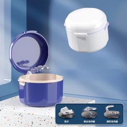 Caja de baño para dentaduras postizas para limpiar y almacenar dientes postizos con contenedor de red colgante: caja de almacenamiento dental para dentaduras postizas