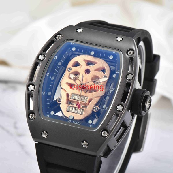 Des Moda Marca de lujo Cráneo Reloj para hombre Ocio Mujer Relojes de diamantes Calendario de acero Relojes de pulsera de cuarzo de silicona Ventas de fábrica