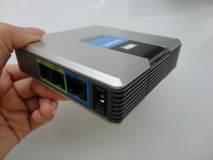 IP-телефон и аналоговых телефон Linksys pap2t.
