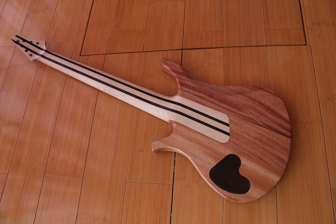 Neck Through 7 String Semi Finished Guitar Kits Harmony Electric Guitar Bass Guitar For Sale