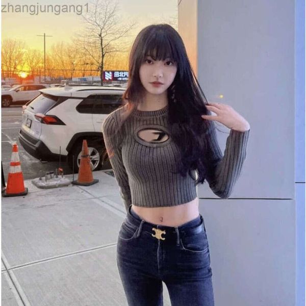 Desginer Dieseles tricoté femmes Version coréenne coupe ajustée découpe épicée fille haut automne pur désir de souffler rue nombril exposé court noir vêtements pour femmes Disel