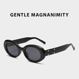 Desginer GM zonnebril gepolariseerde zonnebril voor zowel mannen als vrouwen Magila Yi Mengling kan worden gekoppeld aan een diploma bij de bijziendheid