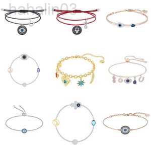 Collier Swarovski designers Bijoux Shi Family Devils Bracelet Bracelet Bracelet Femmes Swallow Crystal Piece suspendue
