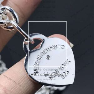 Desginer Tiffanyjewelry ketting Hoge kwaliteit Tiffanyjewelry met Diamond Heart Mode -keten Populair op internet 8379