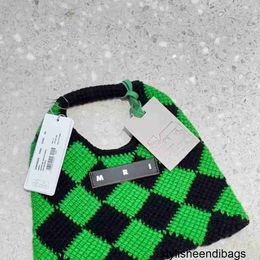 Desigenr Bag sac à main moelleux Fashion Diamond check couleur tricot tissé pochette hiver nouveau sac à main casual mini sac pour femme eleganteendibags