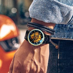 Ontwerp Gloednieuw 2021 Mannen Hollow Automatisch Gouden Skelet Mechanisch Horloge GMT Top Merk Luxe Horloges Waterdicht Mannen Kijken Q0902