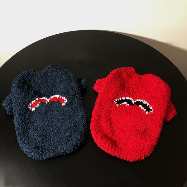 Vêtements Design pour chien, automne et hiver, lettre rouge, logo, pull en tricot pour chat, Schnauzer Teddy, veste en peluche