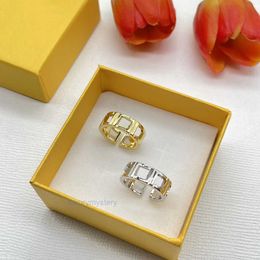 Design F Gold Ploated Band Rings For Men Women Letter F Ring Fashion Wide Rings Vintage Charms Ringen voor bruiloftsfeest vintage vingerring kostuum sieraden