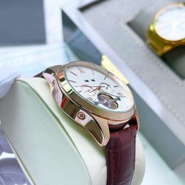Design lederen horloge automatisch mechanisch uurwerk heren polshorloge legering horloges met chronograaf luxe horloges BD0711 item